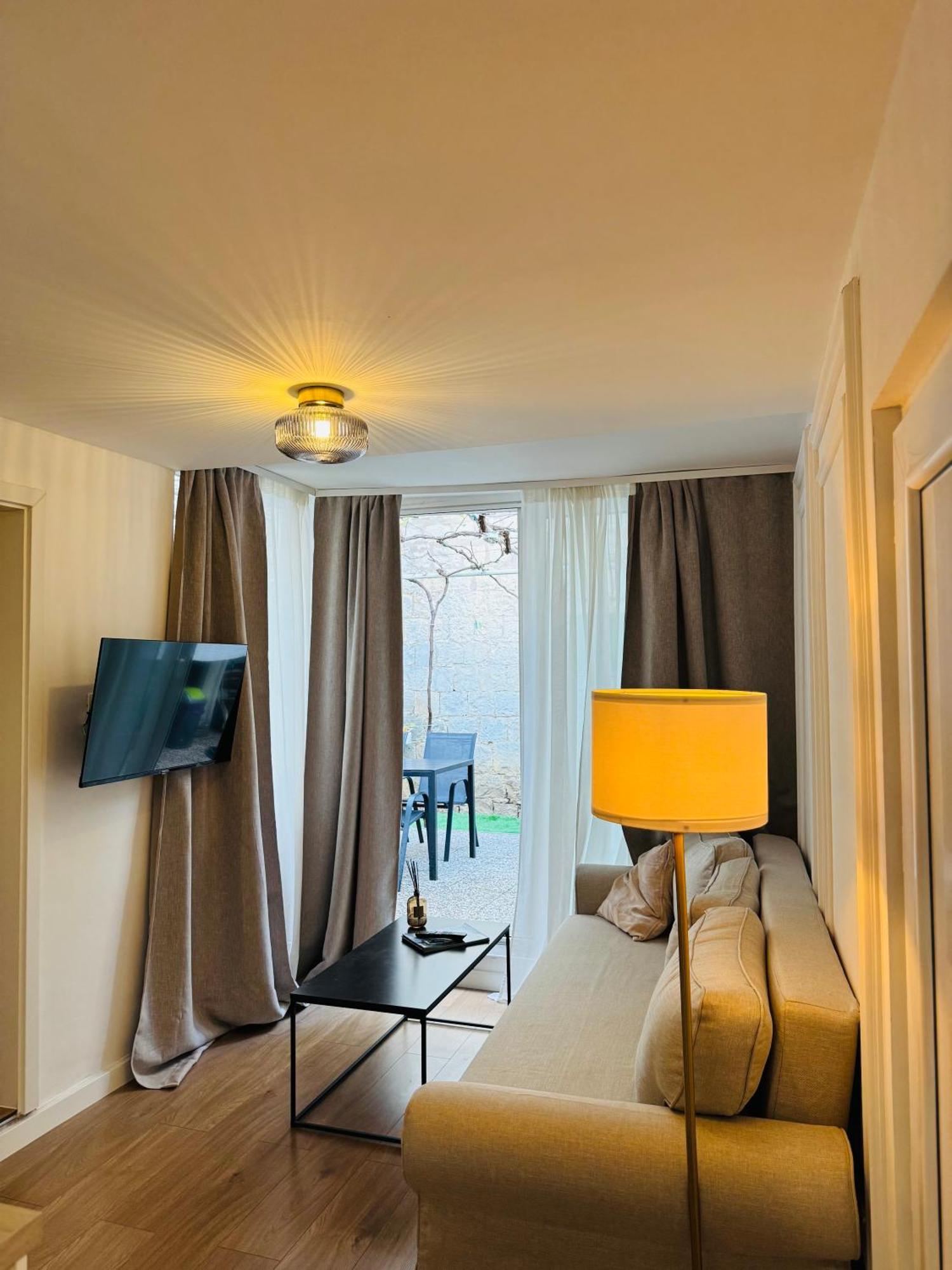 Apartment Stari Dvor Kastela Ngoại thất bức ảnh
