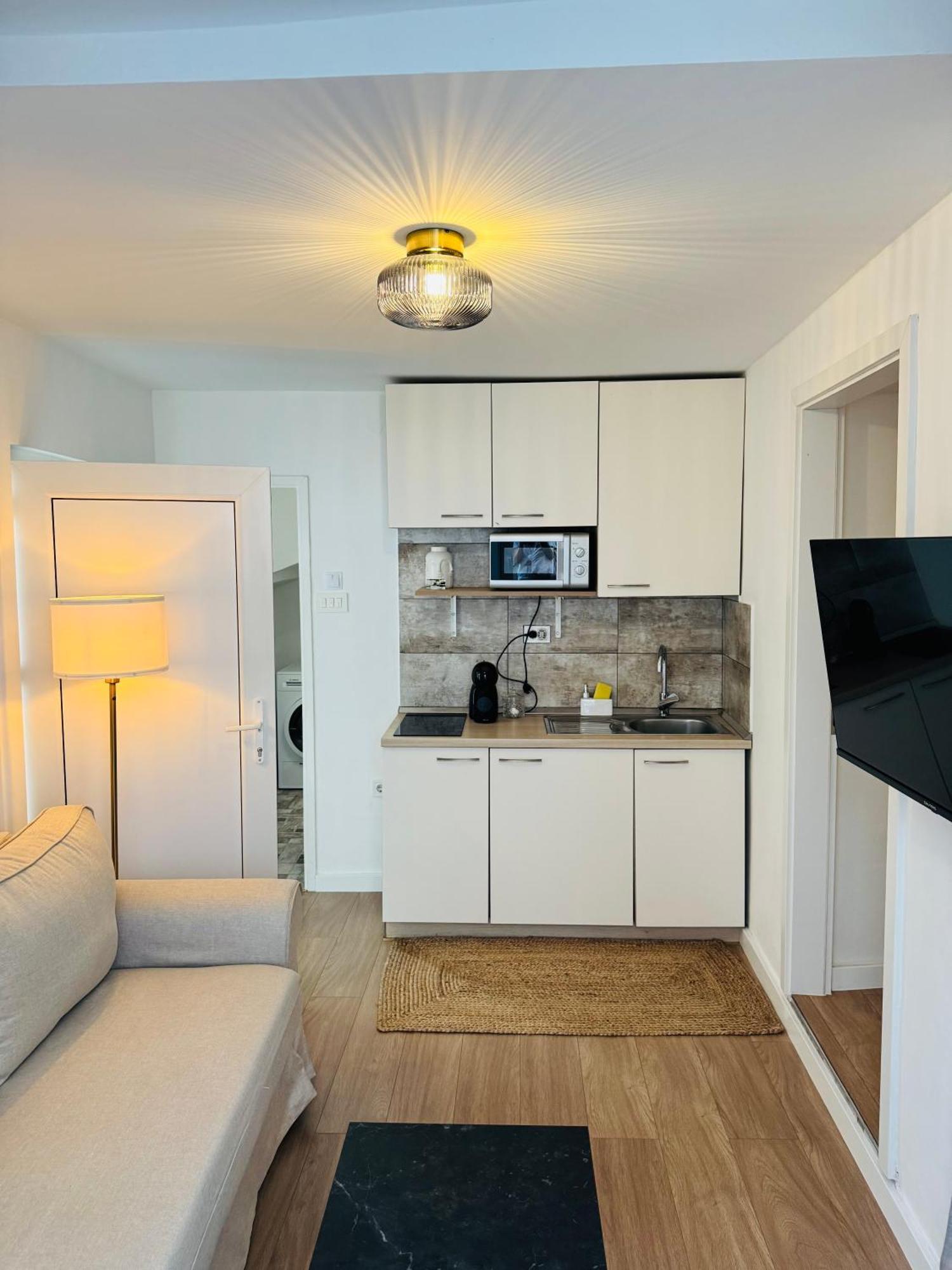 Apartment Stari Dvor Kastela Ngoại thất bức ảnh