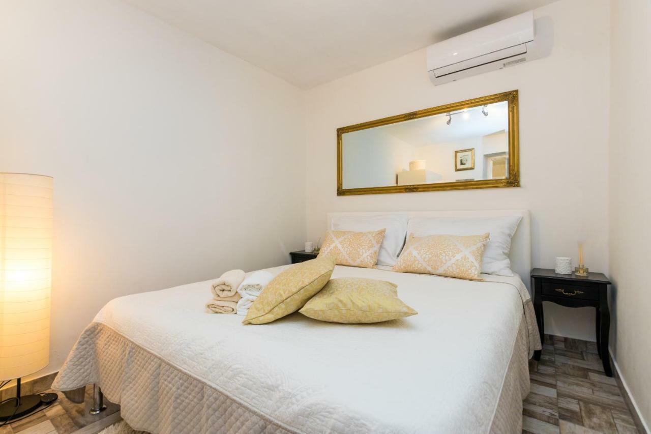 Apartment Stari Dvor Kastela Ngoại thất bức ảnh