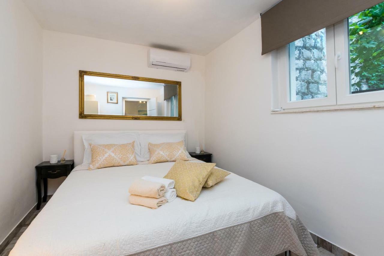 Apartment Stari Dvor Kastela Ngoại thất bức ảnh