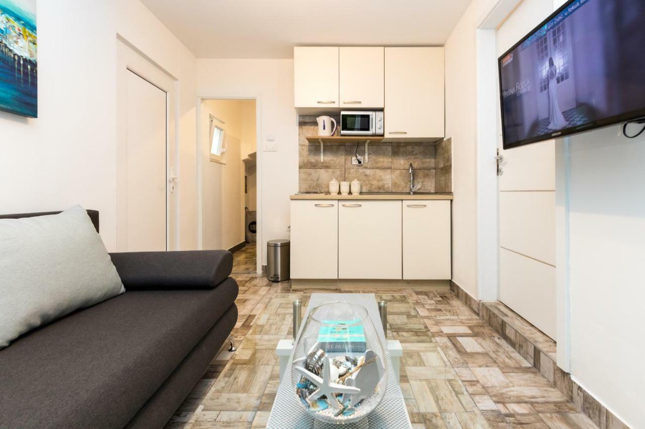 Apartment Stari Dvor Kastela Ngoại thất bức ảnh